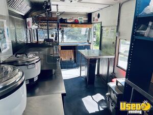 1986 P60 Food Truck All-purpose Food Truck Upright Freezer Michigan Gas Engine for Sale