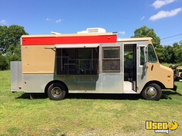 1987 Chevy P30 1 Ton Step Van All-purpose Food Truck North Carolina Gas Engine for Sale