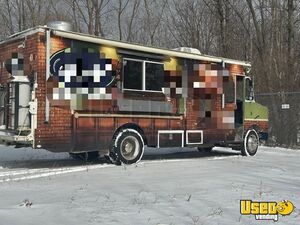 Well Equipped Chevrolet P60 All-Purpose Food Truck Mobile Food Unit w/ Pro Fire System for Sale in Michigan!