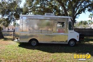 1987 Econoline Kitchen Food Truck All-purpose Food Truck Cabinets Florida Gas Engine for Sale