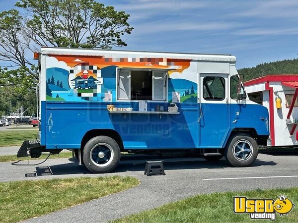 1987 Food Truck Coffee & Beverage Truck Maine Diesel Engine for Sale