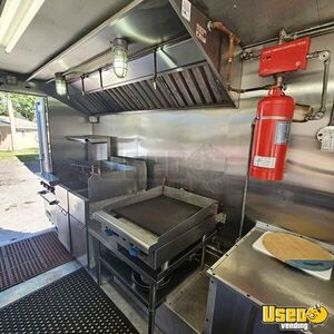 1987 Gruman All-purpose Food Truck Stainless Steel Wall Covers Florida Gas Engine for Sale