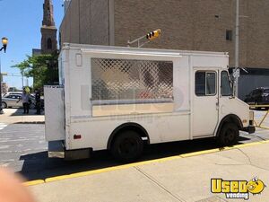 1987 Grumman Step Van Kitchen Food Truck All-purpose Food Truck New Jersey Diesel Engine for Sale