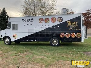 1987 Kitchen Food Truck Catering Food Truck New Jersey Gas Engine for Sale