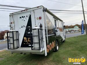 1987 Kitchen Food Truck Catering Food Truck Spare Tire New Jersey Gas Engine for Sale