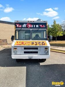 1987 P-30 All-purpose Food Truck Air Conditioning Texas Gas Engine for Sale