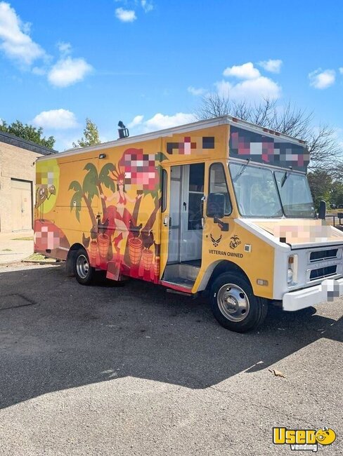 1987 P-30 All-purpose Food Truck Texas Gas Engine for Sale