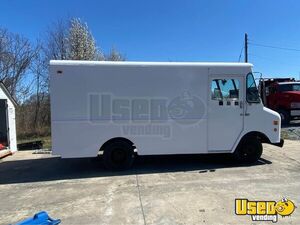 Conversion Ready - 12' Chevrolet P-30 Curbmaster Step Van for Mobile Business for Sale in Kentucky!