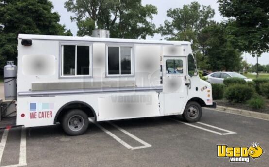 1987 P-series Grumman Work Truck All-purpose Food Truck Michigan Gas Engine for Sale