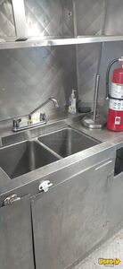 1987 P Series Kitchen Food Truck All-purpose Food Truck Exhaust Hood British Columbia Gas Engine for Sale