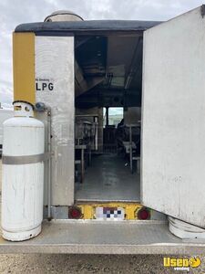 1987 P-series Stepvan Food Truck All-purpose Food Truck Exterior Customer Counter Louisiana for Sale