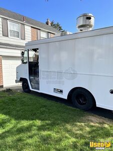1987 P30 All-purpose Food Truck Air Conditioning New York Gas Engine for Sale