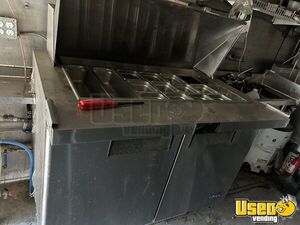 1987 P30 All-purpose Food Truck Prep Station Cooler Arkansas Diesel Engine for Sale