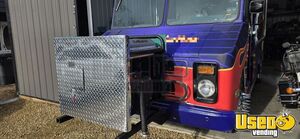 1987 P30 All-purpose Food Truck Shore Power Cord Alberta Gas Engine for Sale