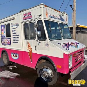 1987 P30 Ice Cream Truck Concession Window Ohio Diesel Engine for Sale