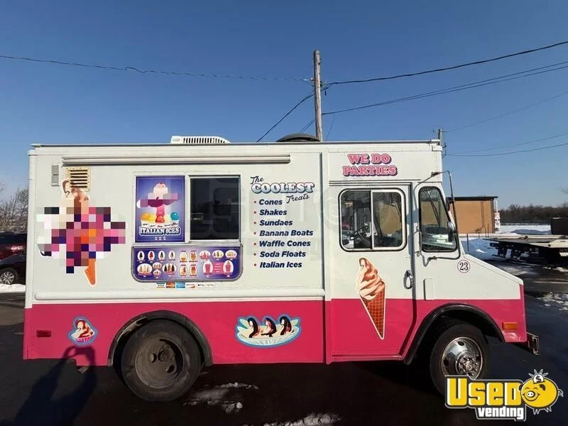 1987 P30 Ice Cream Truck Ohio Diesel Engine for Sale