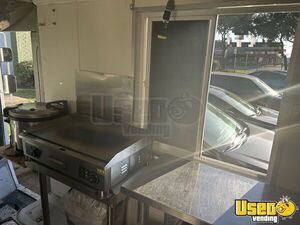 1987 P30 Step Van All-purpose Food Truck Interior Lighting Texas Gas Engine for Sale