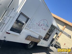 1987 P30 Step Van Beverage Truck Coffee & Beverage Truck Upright Freezer California Gas Engine for Sale