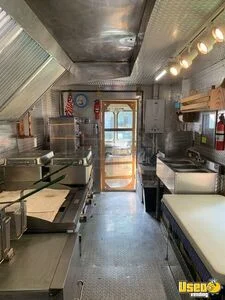 1987 P30 Step Van Kitchen Food Truck All-purpose Food Truck Exterior Customer Counter Pennsylvania Gas Engine for Sale
