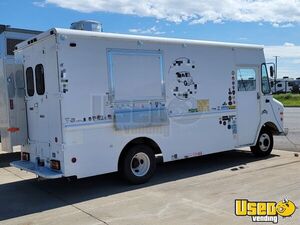 1987 P30 Step Van Kitchen Food Truck All-purpose Food Truck Maryland Gas Engine for Sale