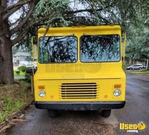 1987 P30 Stepvan Gas Engine Oregon Gas Engine for Sale