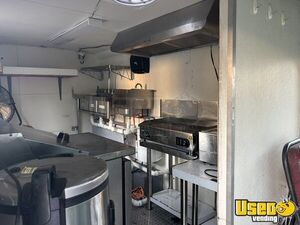 1987 P30 Taco Food Truck Diamond Plated Aluminum Flooring Texas Gas Engine for Sale