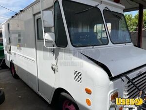 1987 P3o Stepvan Kitchen Food Truck All-purpose Food Truck 38 Arizona Gas Engine for Sale