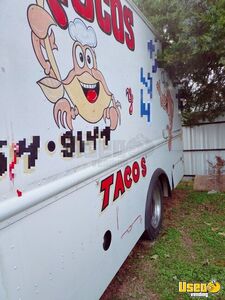 1987 P65 Step Van Kitchen Food Truck All-purpose Food Truck Fresh Water Tank Oklahoma Gas Engine for Sale