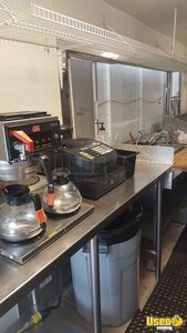 1987 P65 Step Van Kitchen Food Truck All-purpose Food Truck Refrigerator Oklahoma Gas Engine for Sale