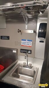 1987 P65 Step Van Kitchen Food Truck All-purpose Food Truck Work Table Oklahoma Gas Engine for Sale