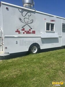 1987 Roadmaster Taco Food Truck Iowa Gas Engine for Sale