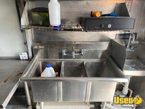 1987 Step Van Kitchen Food Truck All-purpose Food Truck Hot Water Heater Louisiana for Sale