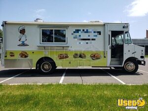 1987 Step Van Kitchen Food Truck All-purpose Food Truck Insulated Walls New Jersey Gas Engine for Sale