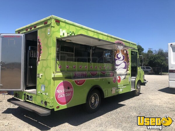 1987 Step Van Soft-serve Ice Cream Truck Ice Cream Truck California Gas Engine for Sale