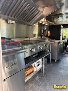 1987 Truck All-purpose Food Truck Diamond Plated Aluminum Flooring Virginia Gas Engine for Sale