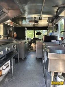 1987 Truck All-purpose Food Truck Stainless Steel Wall Covers Virginia Gas Engine for Sale