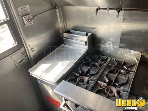 1988 350 Mobile Catering Truck All-purpose Food Truck Stainless Steel Wall Covers Florida Gas Engine for Sale