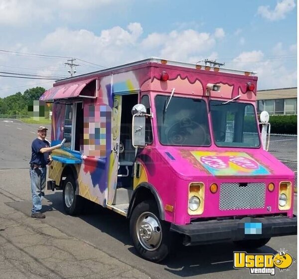 1988 Chevy P30 Ice Cream Truck Connecticut Diesel Engine for Sale