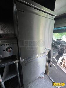 1988 E350 Step Van All-purpose Food Truck All-purpose Food Truck Refrigerator Pennsylvania Gas Engine for Sale