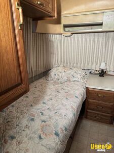 1988 Excella Airstream Solar Panels Missouri for Sale