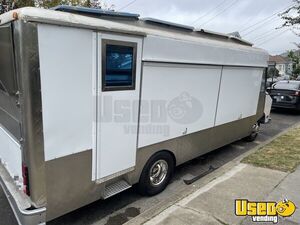 1988 Food Truck All-purpose Food Truck Concession Window California for Sale