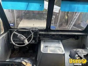 1988 Food Truck All-purpose Food Truck Diamond Plated Aluminum Flooring Texas for Sale