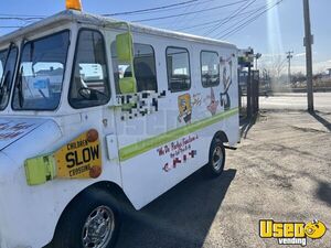 1988 Ice Cream Truck Transmission - Automatic Massachusetts Gas Engine for Sale
