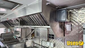 1988 Metro Ii All-purpose Food Truck Stainless Steel Wall Covers Alberta Diesel Engine for Sale