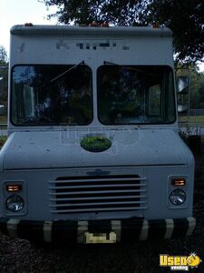 1988 P 130 Box Step Truck All-purpose Food Truck Exterior Customer Counter Florida Gas Engine for Sale