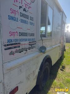 1988 P-series Step Van Ice Cream Truck Work Table Minnesota Diesel Engine for Sale
