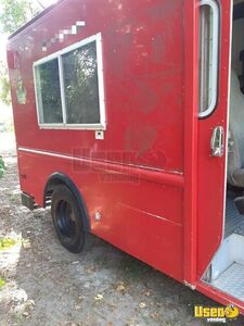 1988 P30 All-purpose Food Truck All-purpose Food Truck Cabinets Virginia Diesel Engine for Sale