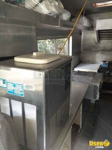 1988 P30 All-purpose Food Truck All-purpose Food Truck Soft Serve Machine Virginia Diesel Engine for Sale