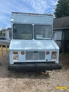 1988 P30 All-purpose Food Truck Breaker Panel Kansas Diesel Engine for Sale