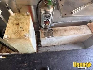 1988 P30 All-purpose Food Truck Breaker Panel Louisiana for Sale